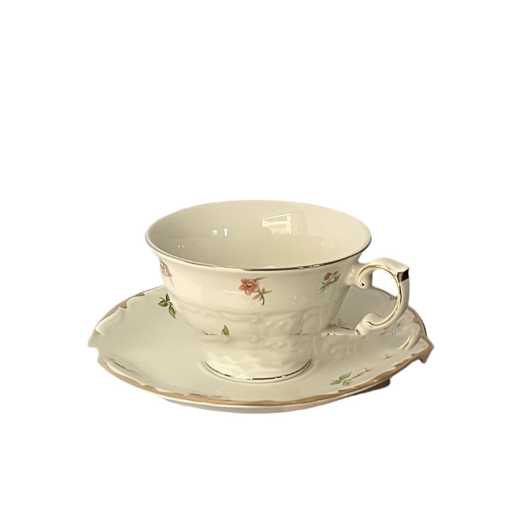 Retro Romantic Afternoon Tea Cup And Saucer Suit