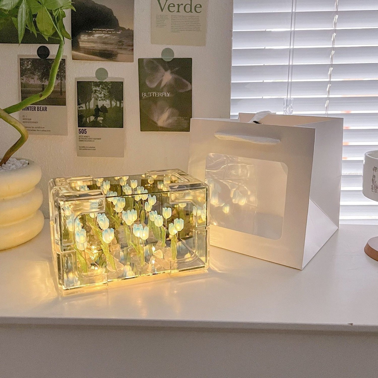 Diy Flower Sea Rubik's Cube Tulip Lamp