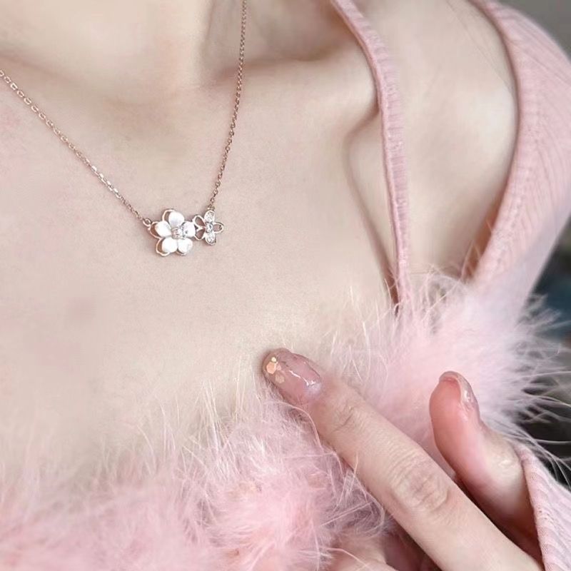 Shell Cherry Blossom Necklace