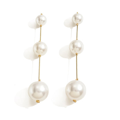 Elegant Pearl Stud Earrings  Classic And  Comfortable Earrings
