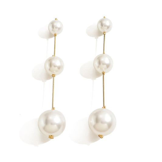 Elegant Pearl Stud Earrings  Classic And  Comfortable Earrings