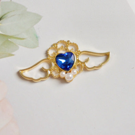 Crystal heart necklace