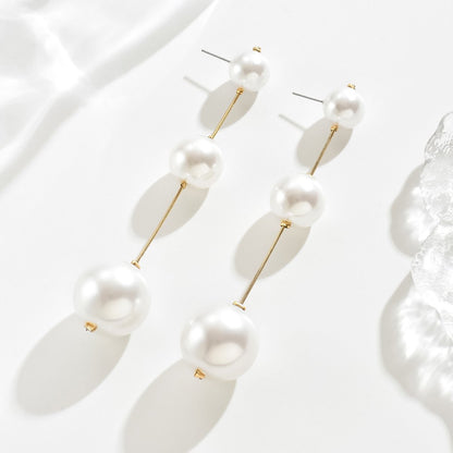 Elegant Pearl Stud Earrings  Classic And  Comfortable Earrings